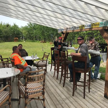 Six Mile River Resort Tagish Εξωτερικό φωτογραφία