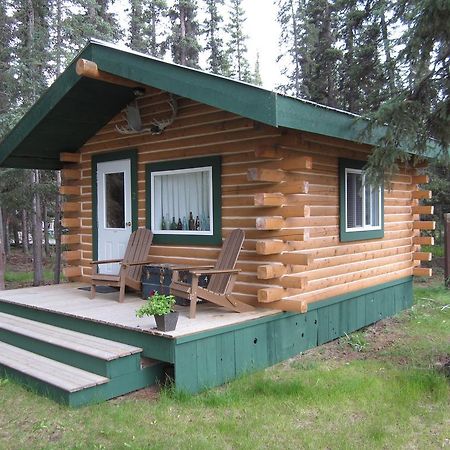 Six Mile River Resort Tagish Δωμάτιο φωτογραφία