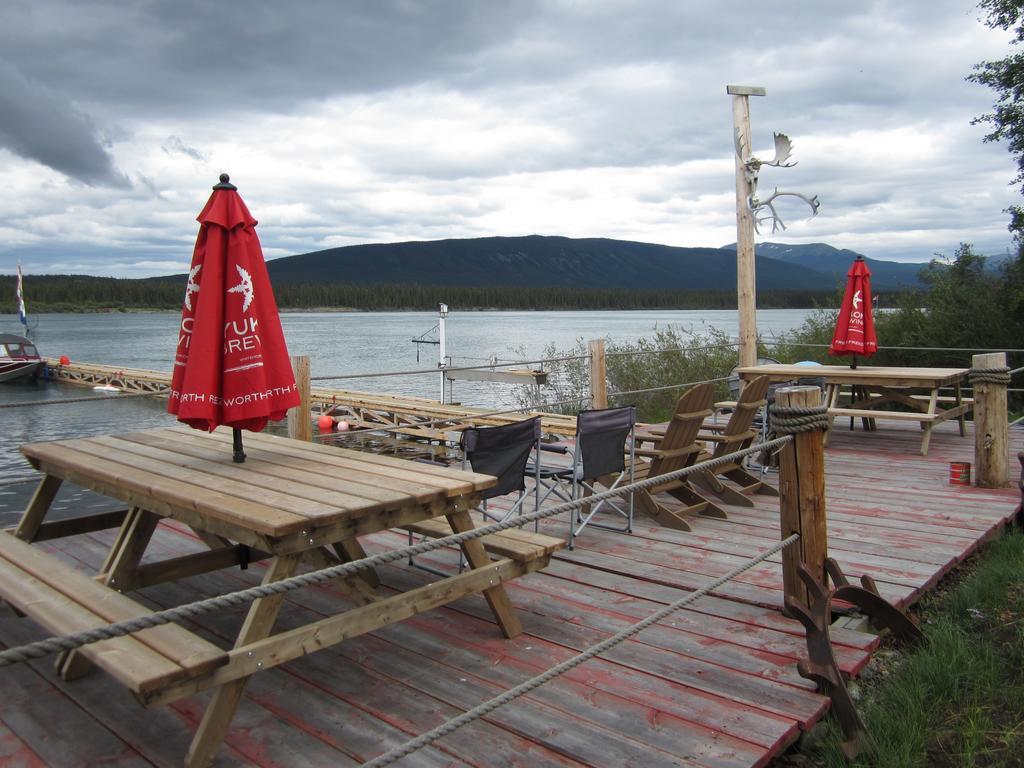 Six Mile River Resort Tagish Δωμάτιο φωτογραφία